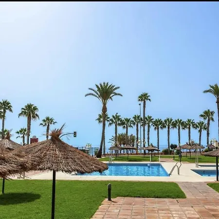 Casa *